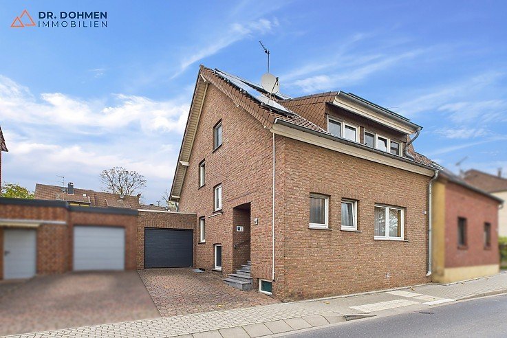Foto Familienfreundliches Wohnhaus mit Garten und Garage in H�ckelhoven-Baal