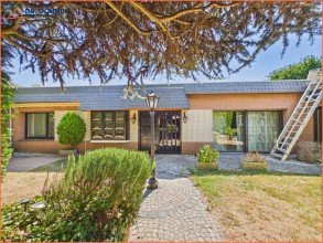 Hauptbild Bungalow in zweiter Reihe mit Wellness-Oase in Übach-Palenberg