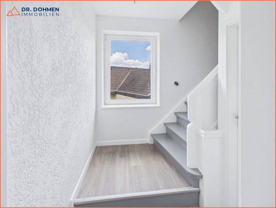 Diele Maisonettewohnung Geilenkirchen / Bauchem