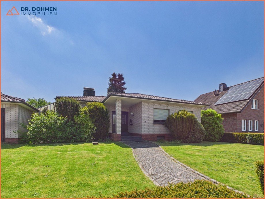Front (2) Bungalow Heinsberg / Hontem