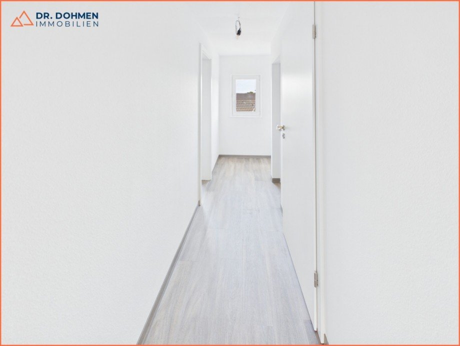 Flur Maisonettewohnung Geilenkirchen / Bauchem