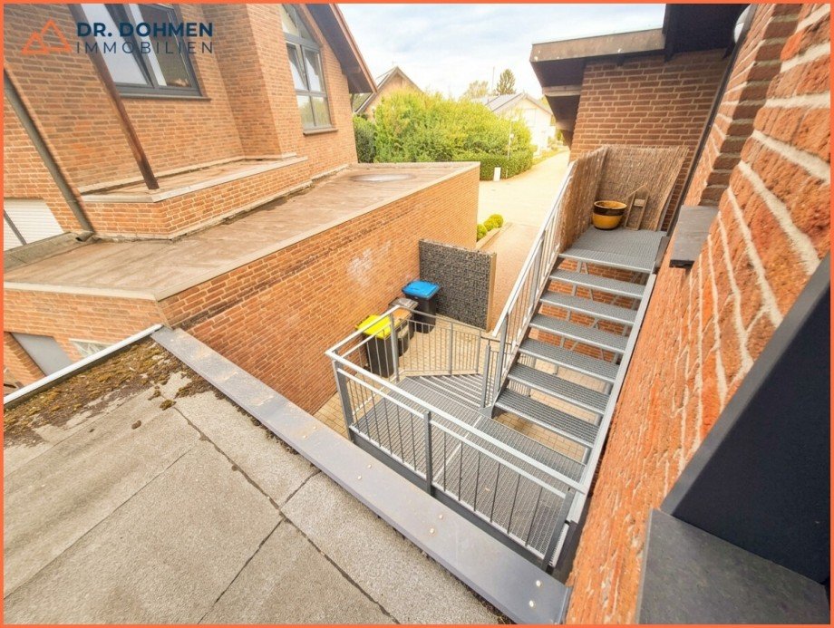 Eingang Dachgeschosswohnung H�ckelhoven - Brachelen