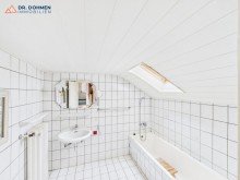 15-Bad-OG Gro�z�giges Einfamilienhaus mit Garage und  Garten in Heinsberg-Unterbruch