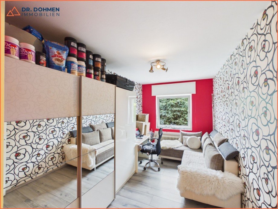 2. WE EG Schlafzimmer Mehrfamilienhaus �bach-Palenberg