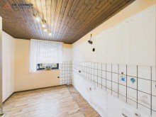 05-K�che Gro�z�giges Einfamilienhaus mit Garage und  Garten in Heinsberg-Unterbruch