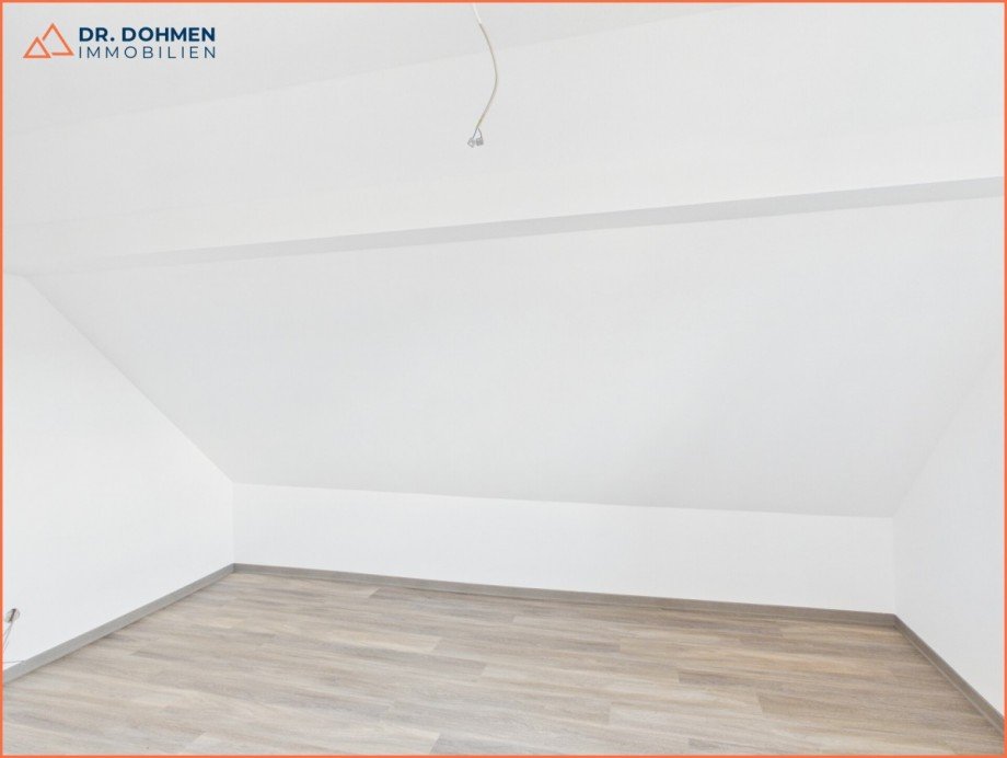Schlafzimmer I Maisonettewohnung Geilenkirchen / Bauchem