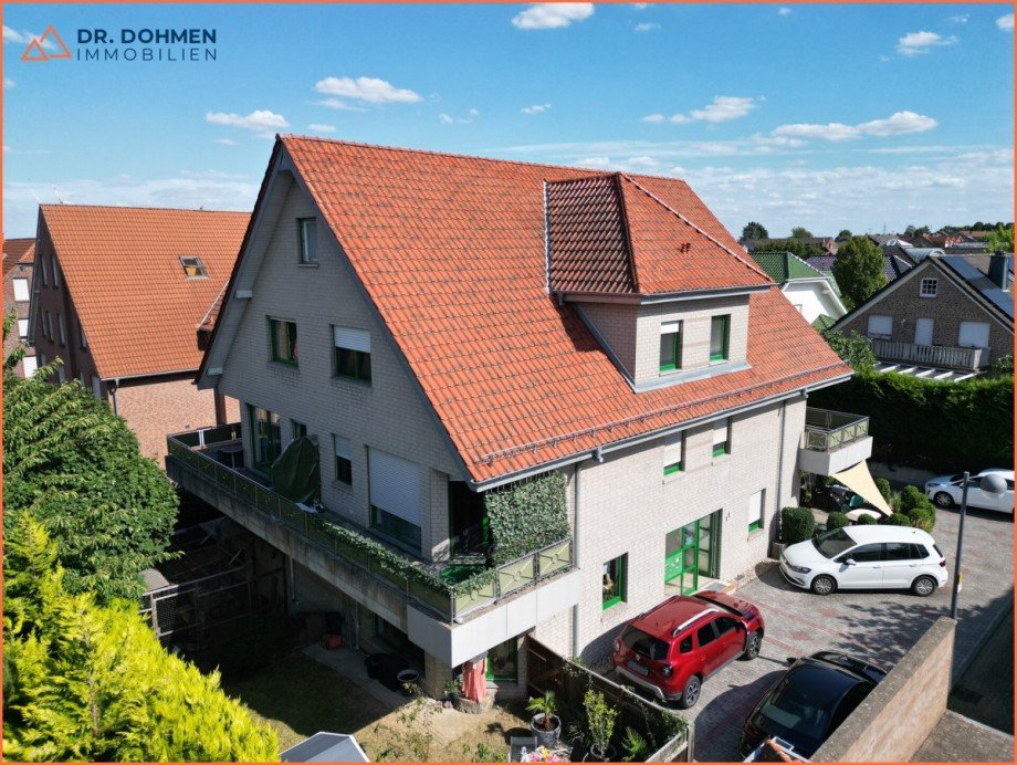 Seite Mehrfamilienhaus Baesweiler