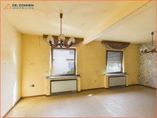 Wohnzimmer Solides Einfamilienhaus mit Potential, Garten und Garage in Heinsberg-Oberbruch