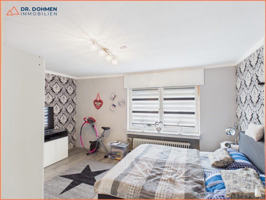 2. WE EG Schlafzimmer Mehrfamilienhaus �bach-Palenberg