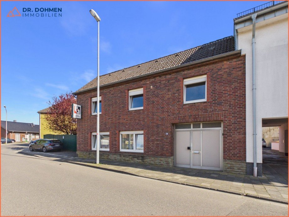 01.1 Front Einfamilienhaus Geilenkirchen