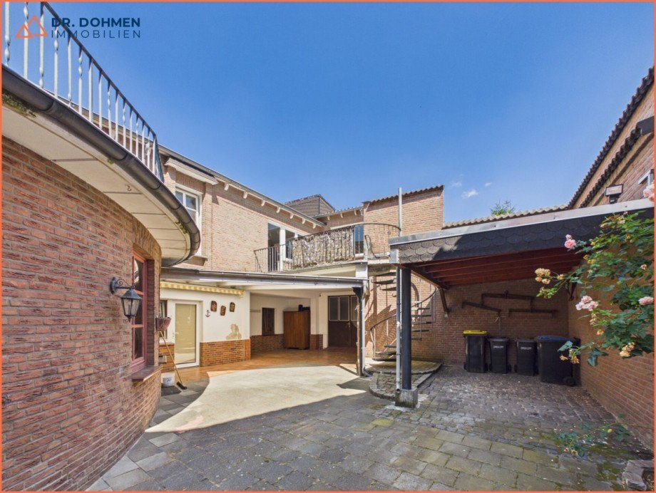 33 (2) Zweifamilienhaus Geilenkirchen / W�rm