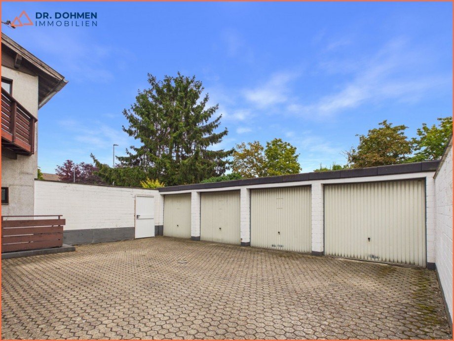 Garagenhof Mehrfamilienhaus Heinsberg