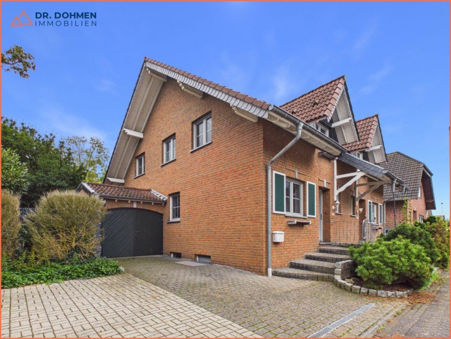 Front Doppelhaush�lfte Heinsberg