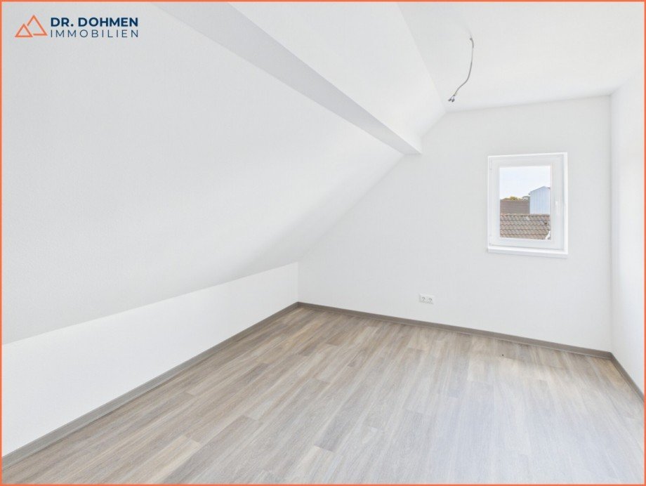 Schlafzimmer I Maisonettewohnung Geilenkirchen / Bauchem