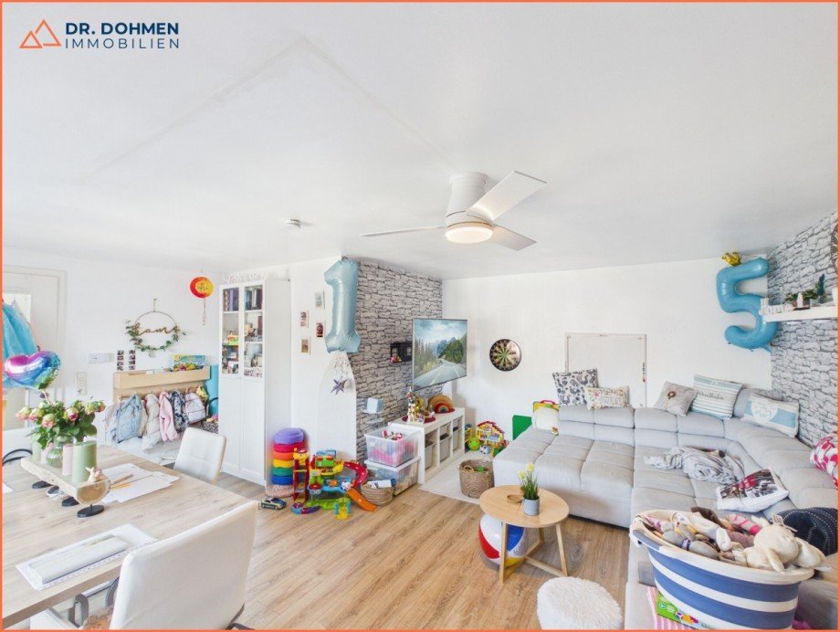 Wohnzimmer WE 2 Mehrfamilienhaus H�ckelhoven-Brachelen