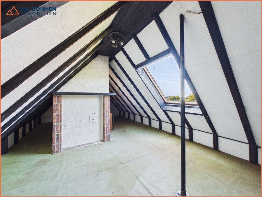 Dachboden (2) Doppelhaush�lfte H�ckelhoven