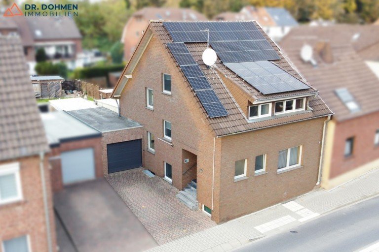 01-Front H�ckelhoven Einfamilienhaus Gro�z�giges Einfamilienhaus mit Garage und Garten in H�ckelhoven-Baal