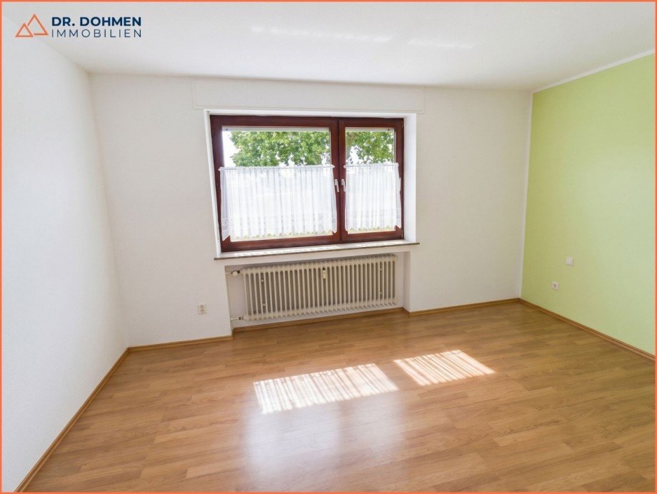 02 Schlafzimmer Etagenwohnung Heinsberg / Oberbruch
