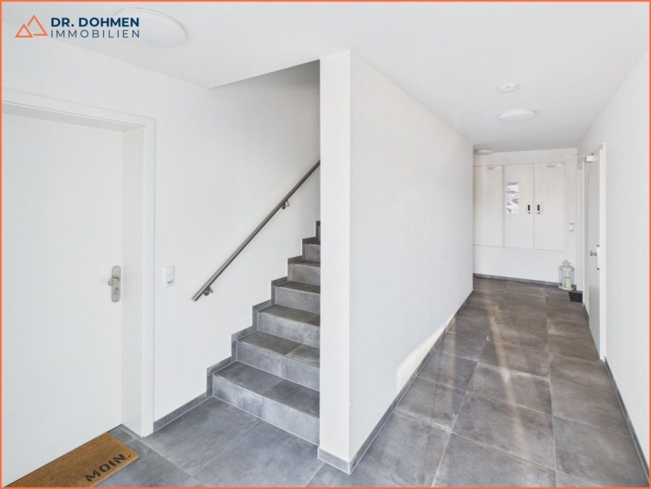 Hausflur (2) Erdgeschosswohnung Heinsberg