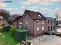 Hauptbild Attraktives Immobilienensemble in Aphoven: Zwei Zweifamilienhäuser mit viel Potenzial