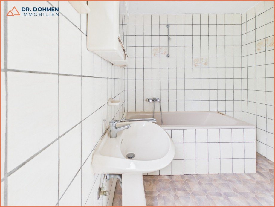 10.2 Badezimmer Doppelhaush�lfte Heinsberg